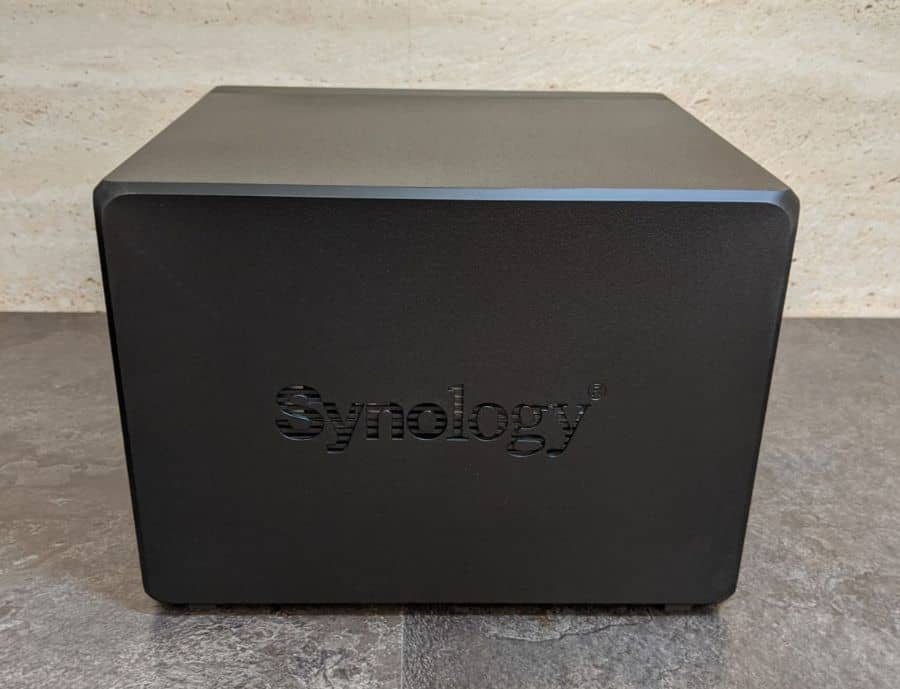 Synology DS918 Photos 10