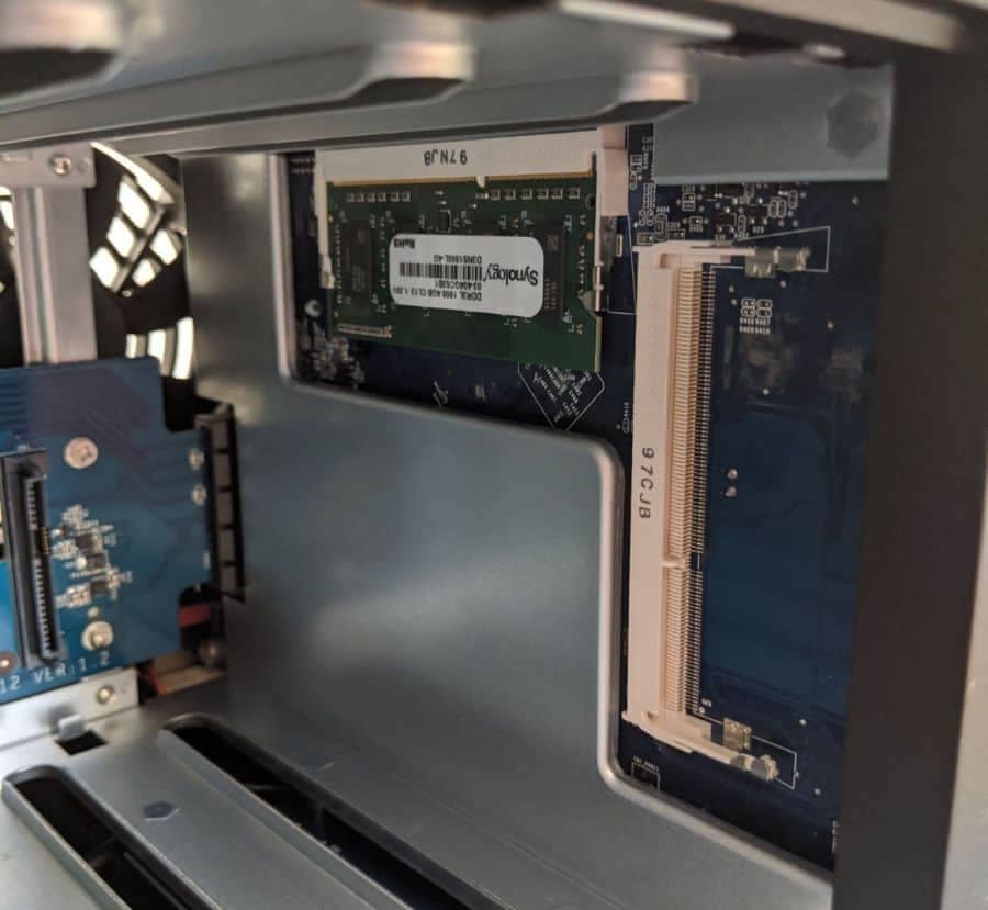 Synology DS918 Photos 08