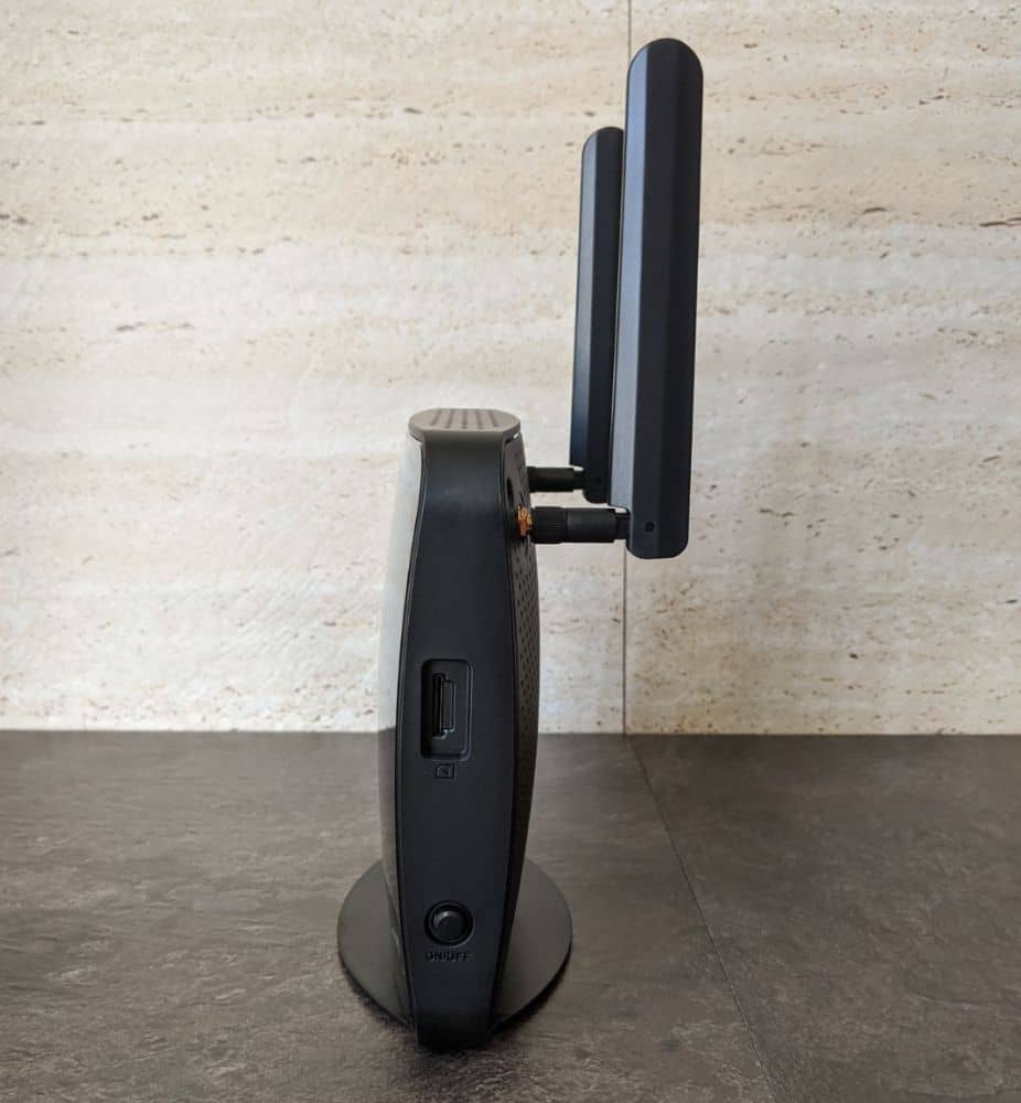 D Link 4g router Photos 12